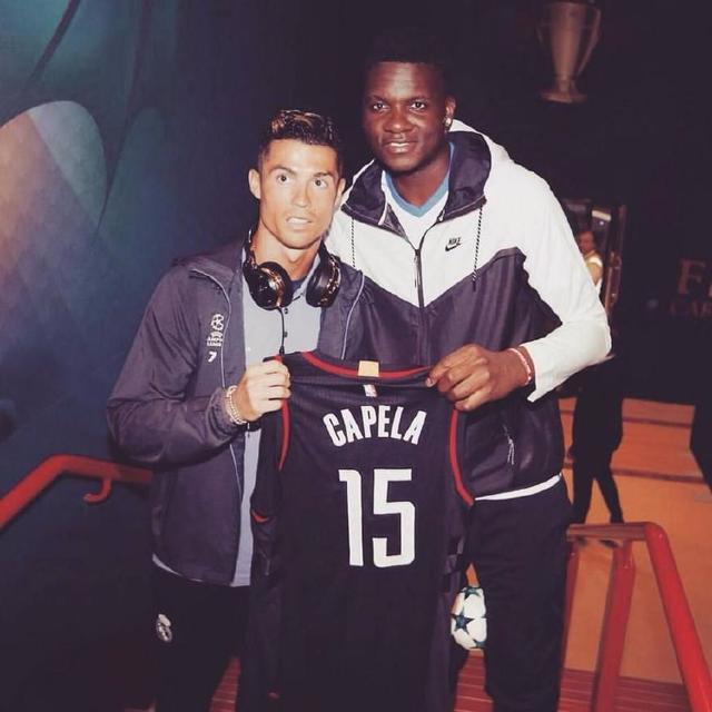 莫雷诺：若能重返西班牙队当然很好；黄潜现在西甲第二还不错（莫雷诺：若能回归西班牙队自然欣喜；黄潜暂列西甲第二令人满意）