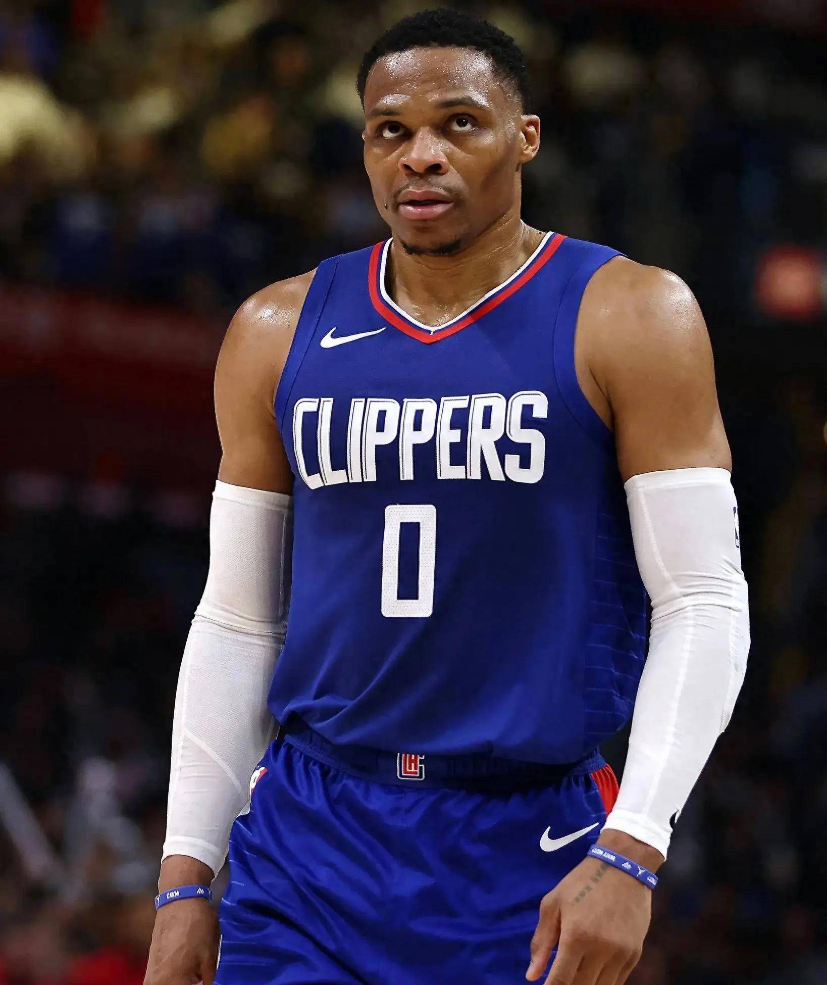 庆祝大儿子蒂亚戈13岁生日，梅西一家举办了巴萨主题生日派对（梅西一家为长子蒂亚戈13岁庆生，办了一场巴萨主题派对）