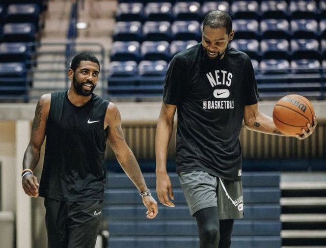 埃及11月大名单：萨拉赫领衔，马尔穆什、穆斯塔法在列（埃及公布11月阵容：萨拉赫压阵，马尔穆什与穆斯塔法入选）