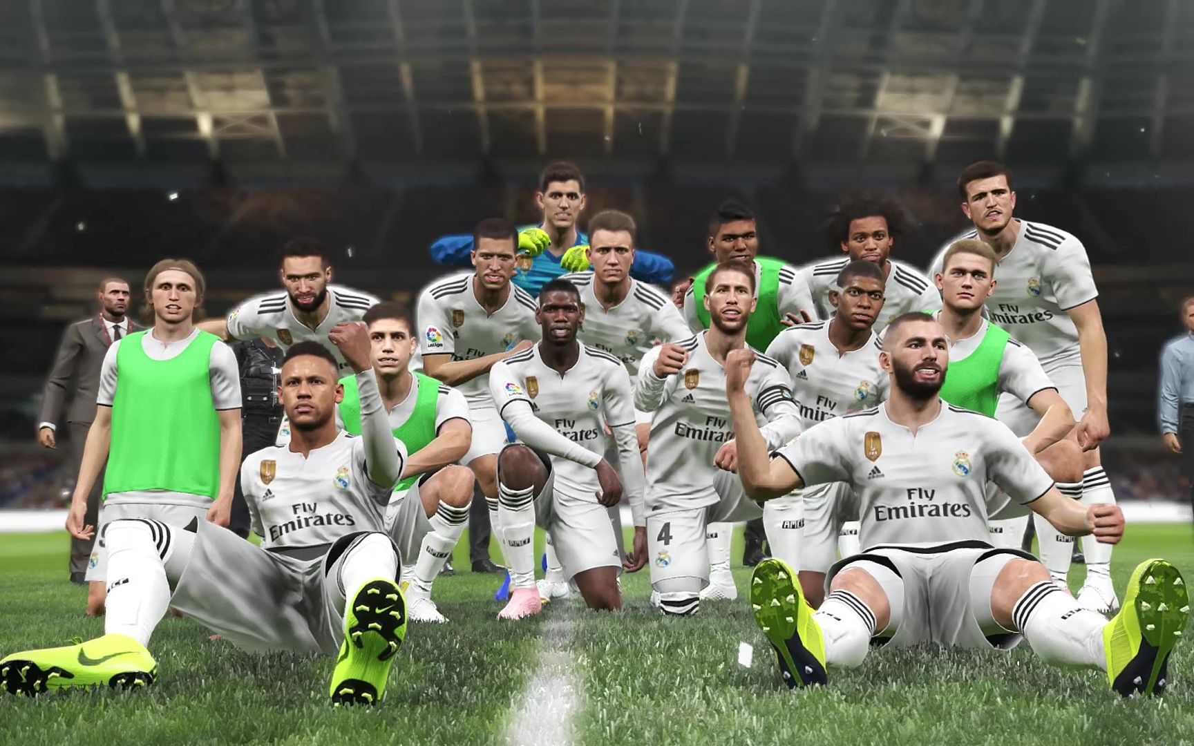 安帅：世界杯只剩几个位置待定，换人罚点是想为埃斯特旺减压（安帅：世界杯阵容仅余少数席位未定，更换点球主罚者旨在为埃斯特旺减压）