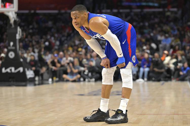 官方：东京绿茵与主帅城福浩、队长森田晃树达成续约协议（东京绿茵官宣：与主帅城福浩及队长森田晃树完成续约）