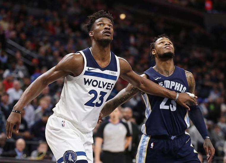 灰熊迎战奇才，惠特摩尔与沃特金斯因伤缺席（灰熊对决奇才，惠特摩尔与沃特金斯因伤缺阵）