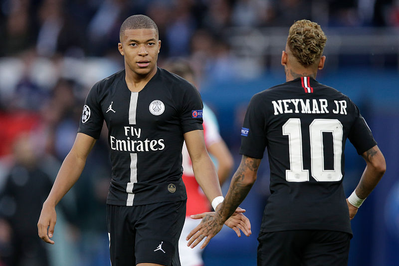 官方：马科斯-略伦特大腿肌肉撕裂，将缺席与国米的欧冠比赛（官方确认：马科斯-略伦特大腿肌肉撕裂，缺席欧冠对阵国米）