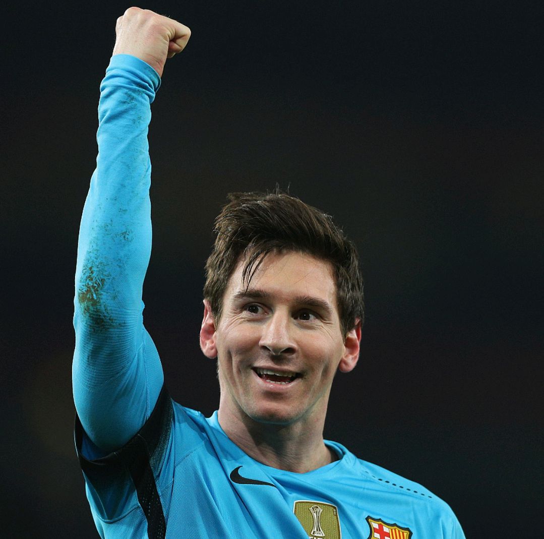 巴萨诺坎普重建项目中雇佣79名非法劳工，分包公司被处以罚款（诺坎普重建工程雇用79名非法工人，涉事分包商遭罚款）