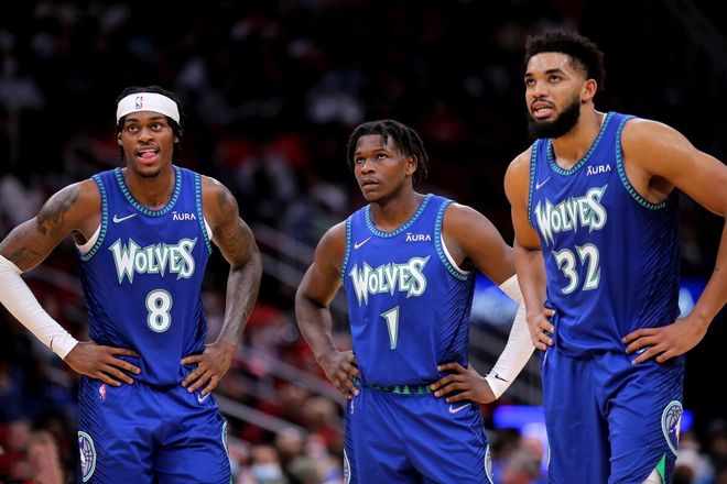 NBA季后赛首轮战况总结（NBA季后赛首轮赛况盘点）