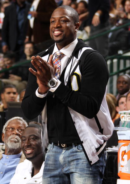 迪洛伦佐：赛后会和孔蒂复盘比赛；欧冠还有两轮还有机会晋级（迪洛伦佐：赛后将与孔蒂复盘，欧冠剩两轮仍有晋级机会）