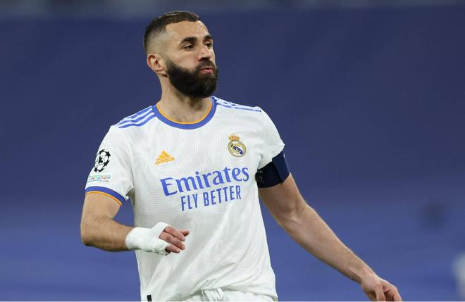 阿莱格里：现在的成绩并不是惊喜；迈尼昂是世界前三门将之一（阿莱格里：当前战绩并非意外，迈尼昂位列世界前三门将）