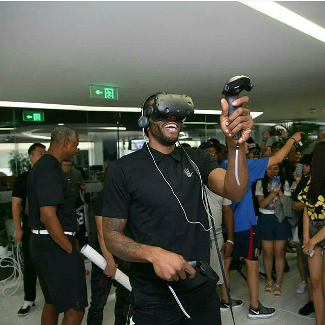 太紧张了！最后一球赵勇吓得都不敢直起腰来，赛后采访语无伦次（最后一投惊魂：赵勇紧张到不敢直腰，赛后采访词不达意）