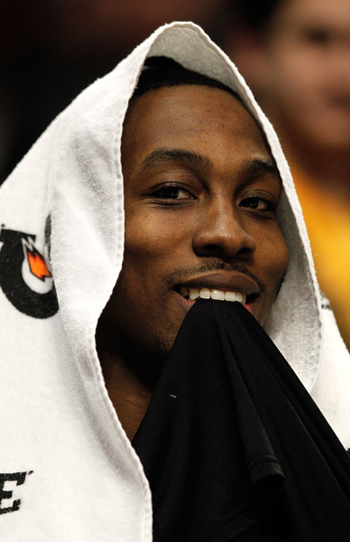 BBC：樱桃要在冬窗留住塞梅尼奥，倾向赛季后更低价格放人（BBC：伯恩茅斯计划冬窗留住塞梅尼奥，倾向赛季结束后再以更低价放行）